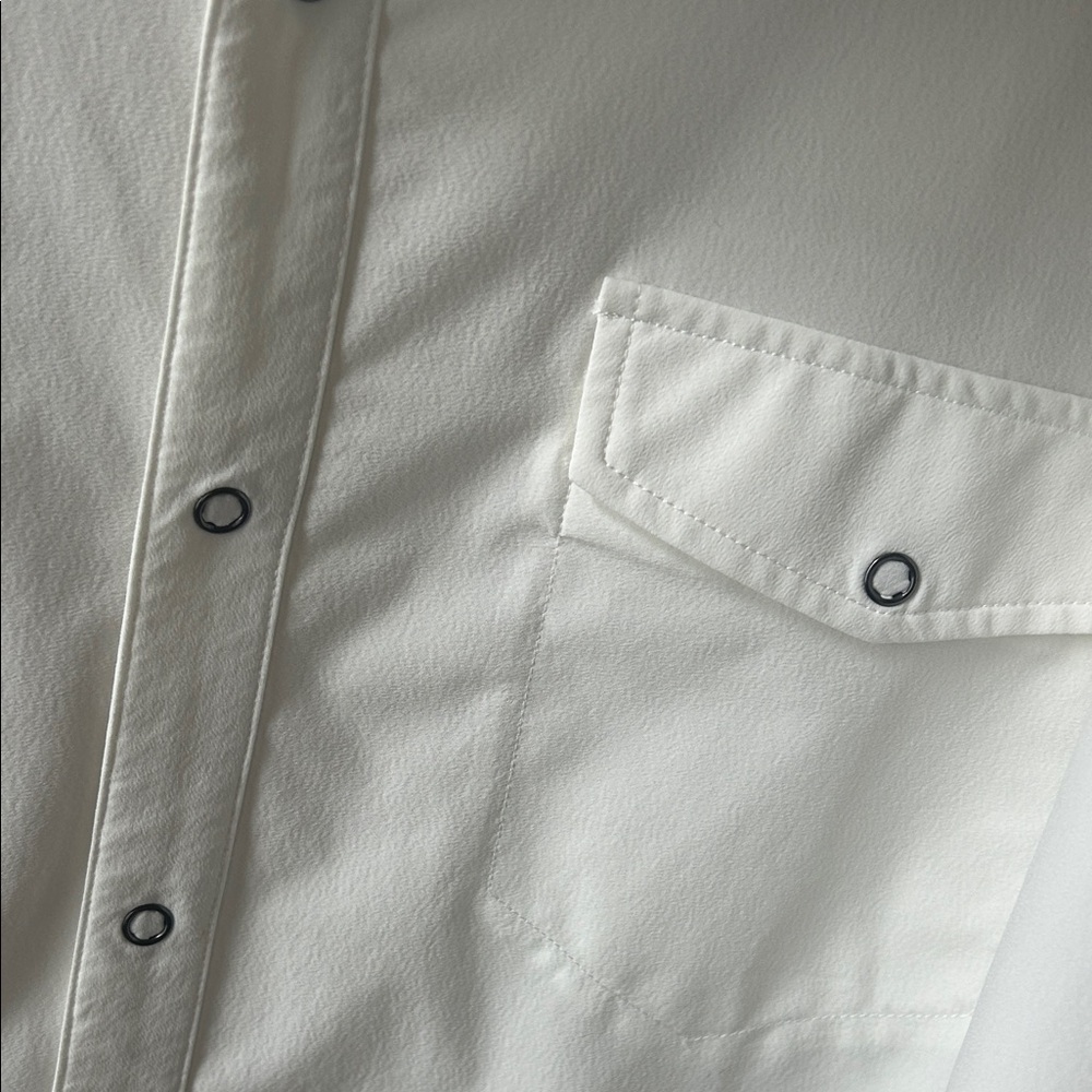 White Short-Sleeve Button-Up Shirt by Rabbit - Picture 7 of 7
